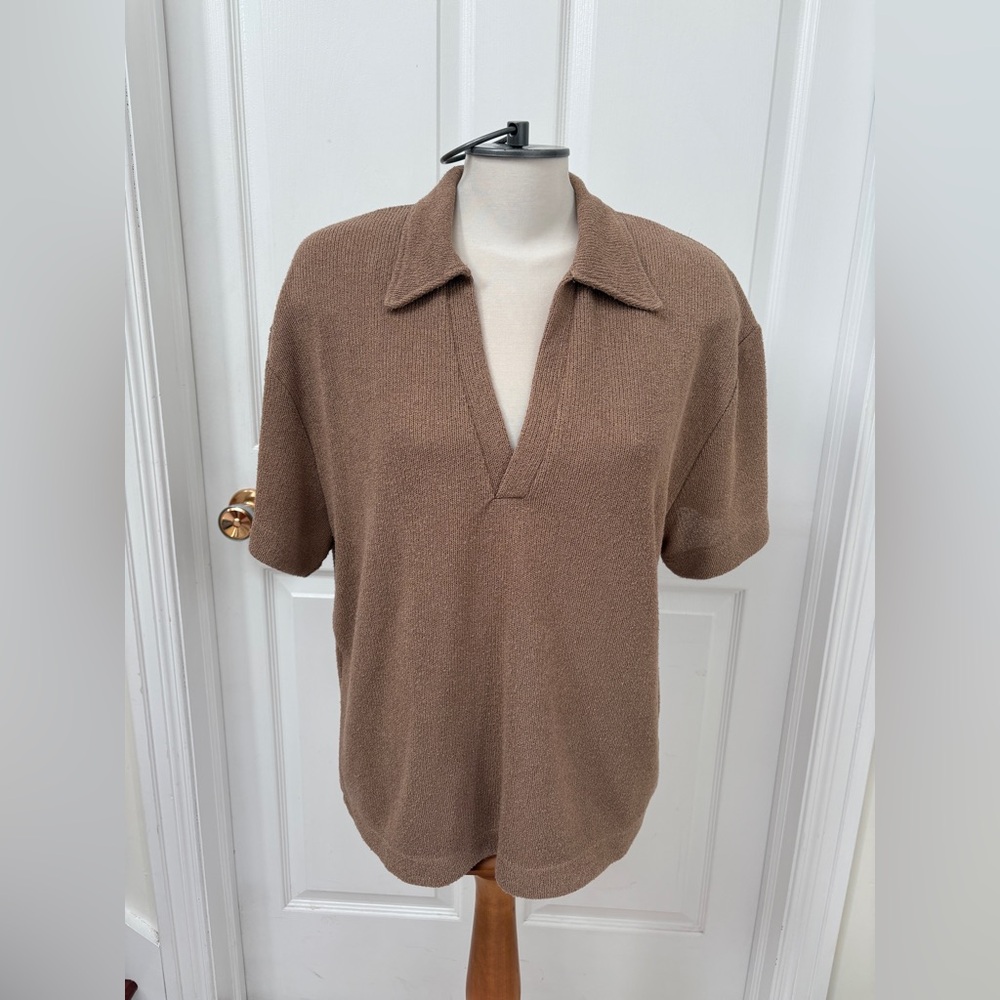 H & M Collard knit short sleeve sweater